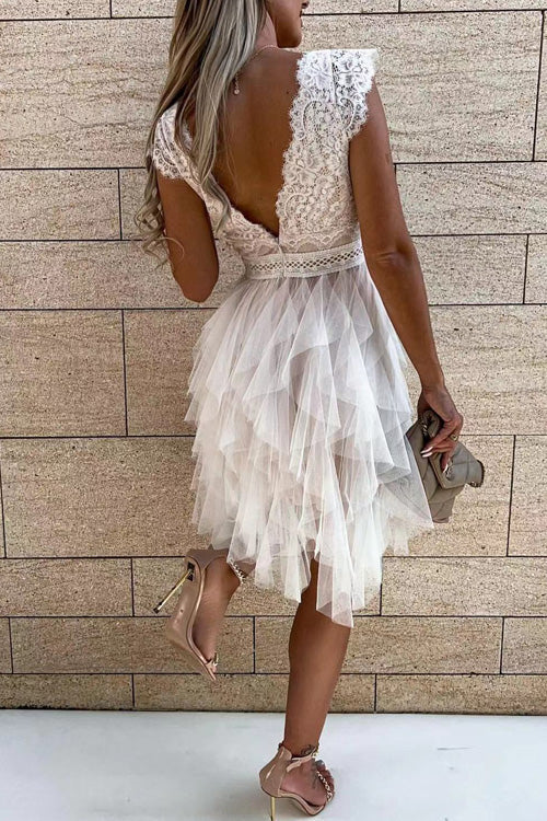 Amelia - Lace Ruffle Midi Dress