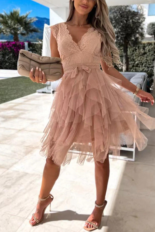 Amelia - Lace Ruffle Midi Dress