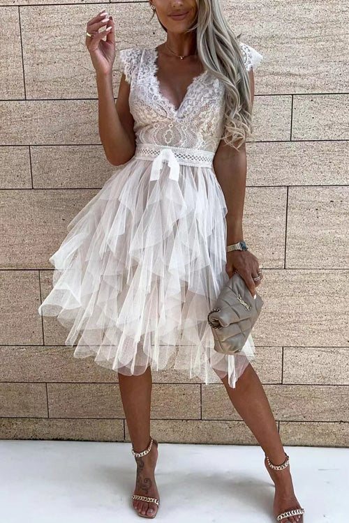 Amelia - Lace Ruffle Midi Dress