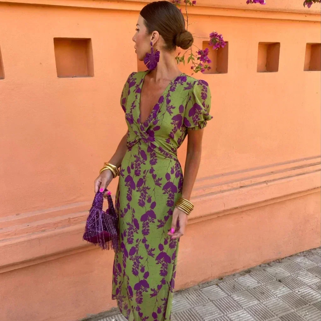 Sophia - Elegant Summer Dress