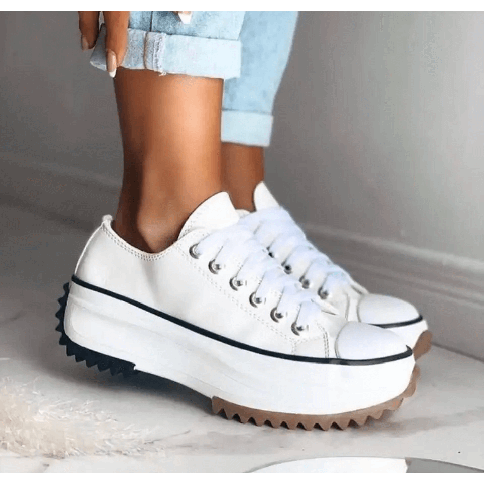 Yasmin - Comfortable Sneakers