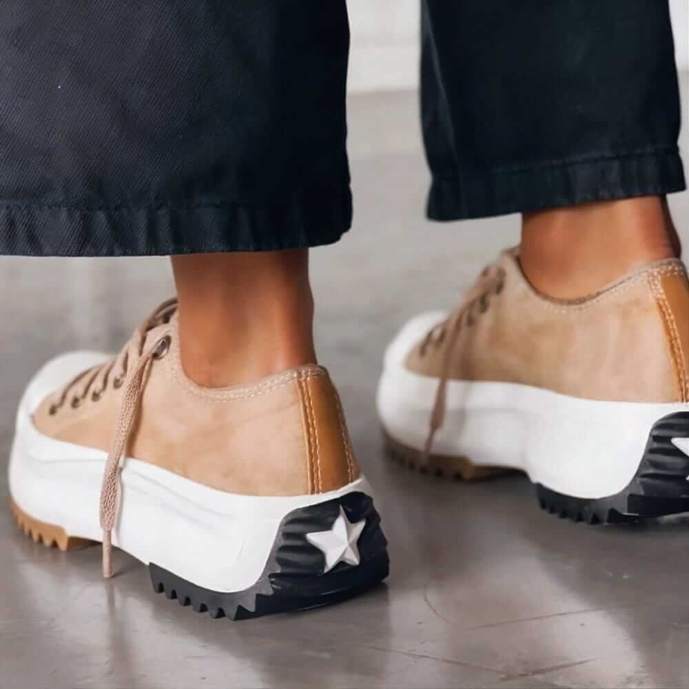 Yasmin - Comfortable Sneakers